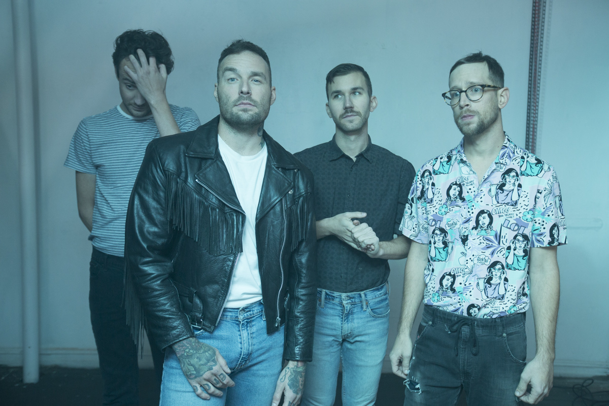 Emarosa share new track “Ready to Love” – kick off Peach Club tour next  week – Music Existence
