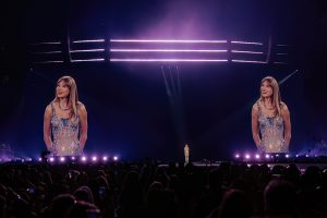 Live Review: Taylor Swift at Houston's Minute Maid Park (9/9)